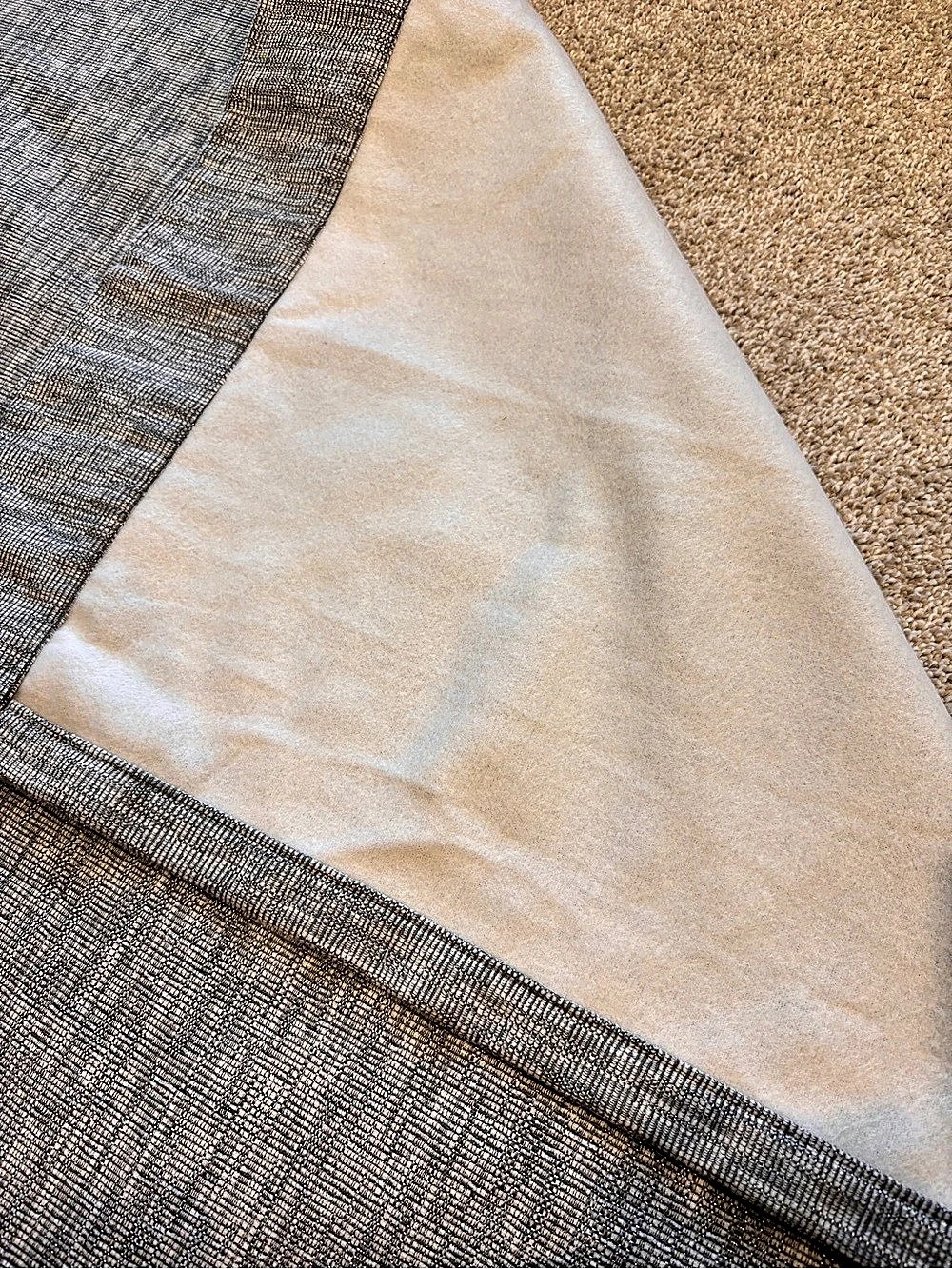 Gray Geometric Curtain - Picture 3 of 5